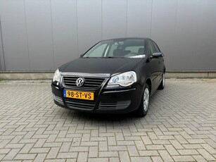 Volkswagen Polo 1.4-16V Comfortline