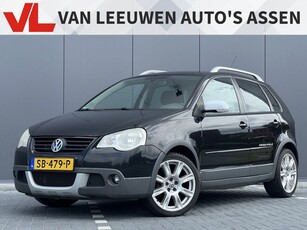 Volkswagen Polo 1.4-16V Cross Nieuw binnen