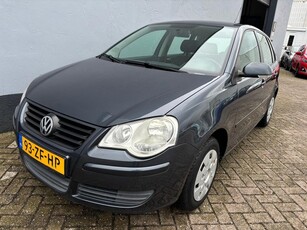 Volkswagen Polo 1.4-16V Optive Automaat - Trekhaak