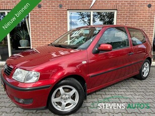 Volkswagen Polo 1.4 VERKOCHT! TREKHAAK / STUURBEKRACHTIGING