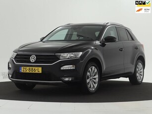 Volkswagen T-Roc 1.0 TSI Style Business NAVI Carplay