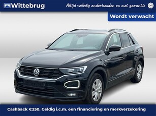 Volkswagen T-Roc 1.5 TSI 150pk DSG R-Line / Panoramadak /