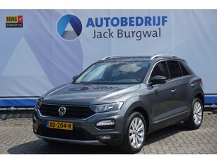 Volkswagen T-Roc 1.5 TSI 150PK Sport Voorstvrw ACC