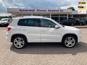 Volkswagen Tiguan 2.0 TDI Comfort&Design 4Motion R-line