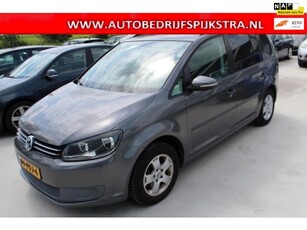 Volkswagen Touran 1.2 TSI Trendline BlueMotion // MOTOR