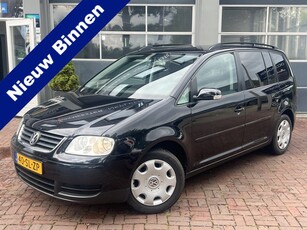 Volkswagen Touran 1.6-16V FSI Trendline Bj 2006 Hoge Zit