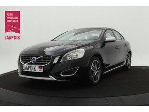 Volvo S60 BWJ 2012 1.6 T3 150 PK Business LEDER / NAVI /