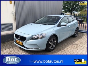 Volvo V40 2.0 T2 Nordic / 109.000 KM / AIRCO / CRUISE