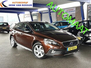 Volvo V40 Cross Country 1.5 T3 Summum Automaat Trekhaak