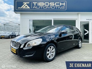 Volvo V60 1.6 T3 Momentum historie? NAVI