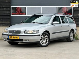 Volvo V70 2.4 - Airco - Cruise - Leder - NAP