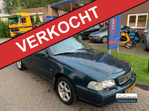 Volvo V70 2.5 145PK 5-cilinder