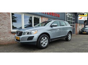 Volvo XC60 2.0 T5 Momentum Trekhaak! Automaat! Navigatie!