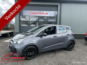 Hyundai i10 1.0i 