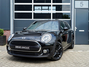 Mini Mini Clubman 1.5 One Chili Serious Business, Panorama, Keyless, Sportstoelen, Sport onderstel, LED, Parkeersensoren, 17 Inch