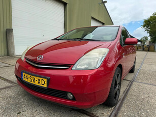 Toyota Prius 1.5 VVT-i Business Edition