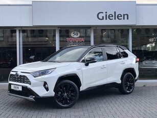 Toyota RAV4 2.5 Hybrid Bi-Tone Plus | 19 inch, 360 Camera, Dodehoekherkenning, Parkeersensoren, CarPlay, Stoel + Stuurverwarming