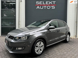 Volkswagen Polo 1.2 TSI Life 105 PK Panoramadak/Cruise/Climate/PDC/Bluetooth/Navigatie/AUX/Stoelverwarming/Elekt Ramen/Apk 07-2025