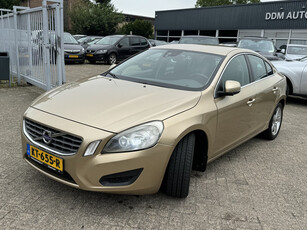 Volvo S60 2.0 D3 R-Design