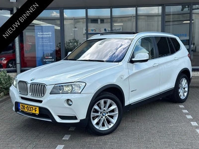 BMW X3 xDrive35i High Executive / PANO / Xenon / Head up