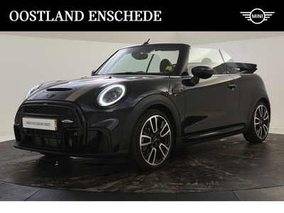 MINI MINI Cabrio Cooper S JCW Automaat / Premium Go Pakket / Achteruitrijcamera / Stoelverwarming / Head-Up / Cruise Control / LED / Comfort Access / Verwarmd Stuurwiel