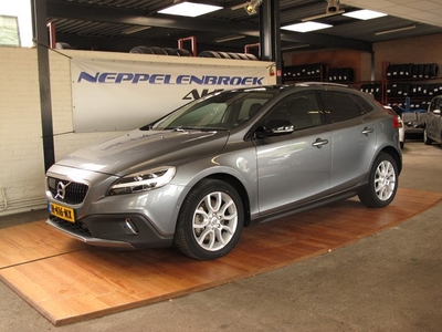 Volvo V40 Cross Country 1.5 T3 Polar+ Luxury Abdatieve