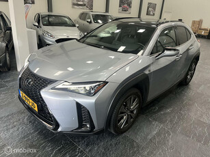 Lexus UX250h sport edition