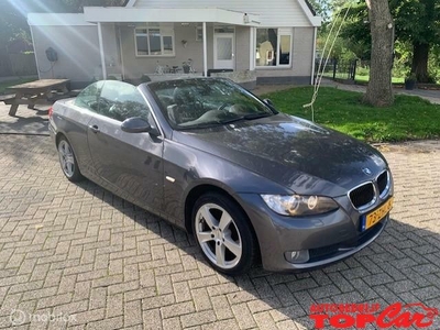 BMW 3-serie Cabrio 320i, Leder, Automaat, Navigatie APK 2025