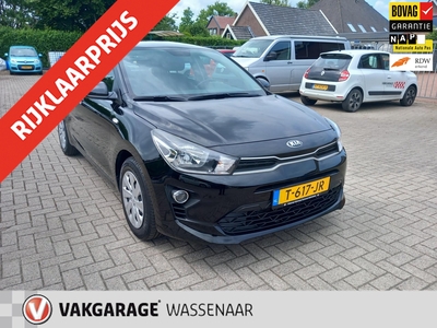 KIA RIO 1.2i 83pk 5drs stuur en stoel verwarming