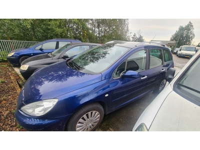 Peugeot 307 SW 1.6 16V????€599,-????INRUILKOOPJE