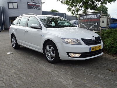 Skoda Octavia Benzine