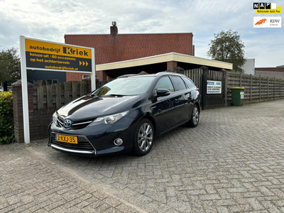 Toyota Auris Touring Sports 1.8 Hybrid Executive