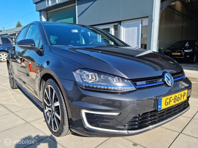 Volkswagen Golf 1.4 TSI GTE/Clima/Led/5d/204pk/trekh.