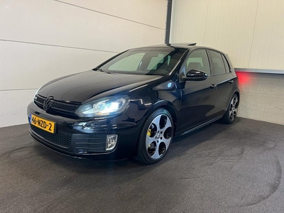 Volkswagen Golf 2.0 GTI Pano, Cruise Control