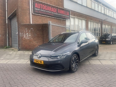 Volkswagen Golf Variant 1.0 eTSI Life Business