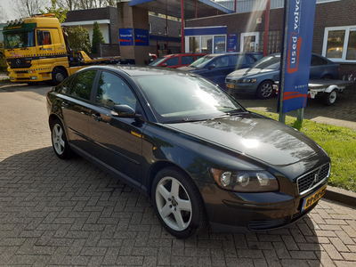 Volvo S40 Benzine 1.8 125PK Kinetic Airco, 17