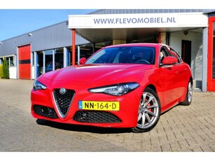 Alfa Romeo Giulia 2.2 Super 180pk Aut. XenonLederCamNavi