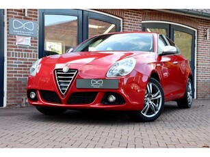 Alfa Romeo Giulietta 1.4 T Distinctive LED CLIMA