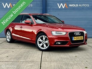 Audi A4 Avant 1.8 TFSI Business Edition / TREKHAAK / LED /