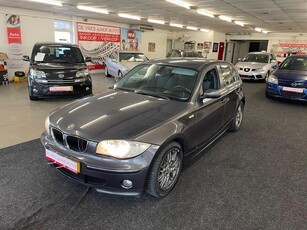 BMW 1-serie 118i High Executive. Zeer goed onderhouden, 17