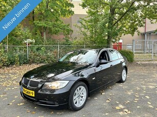 BMW 3-serie 325i Executive ZEER NETTE EN TOP ONDERHOUDEN