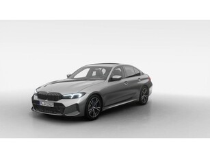 BMW 3 Serie Sedan 320i M Sportpakket Travel Pack