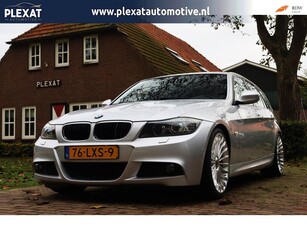 BMW 3-serie Touring 320i Business Line Sport Aut.