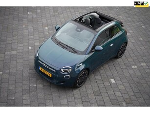 Fiat 500 C RED 42 kWh Cabriolet 118 PK Icon