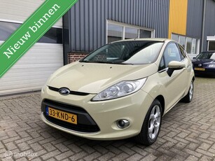 Ford Fiesta 1.4 Titanium ZEER NETJES!