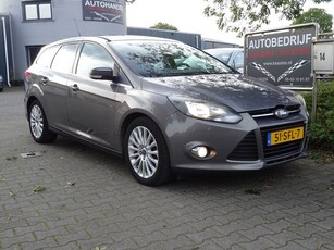 Ford FOCUS Wagon 1.6 EcoBoost Titanium Lees tekst!!