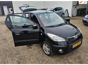 Hyundai I10 1.1 i-Catcher 5 DRS ZEER NETJES AIRCO