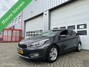 Kia cee'd 1.6 GDI Plus Pack/Airco/Navi/Camea/Cruise/APK/NAP