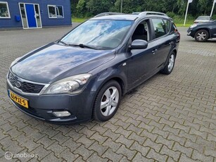 Kia cee'd Sporty Wagon 1.4 CVVT Seven