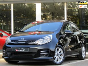 Kia Rio 1.4 110pk Clima/Bluetooth/PDC/Stoel+Stuurverwarming